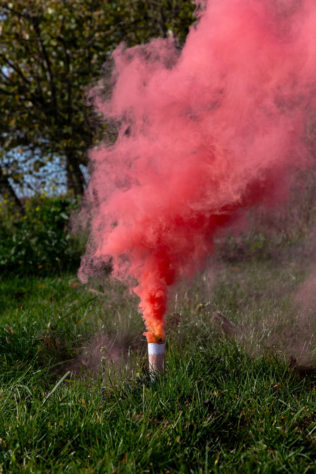 SET of 5 Red Smoke Flares 11.5cm