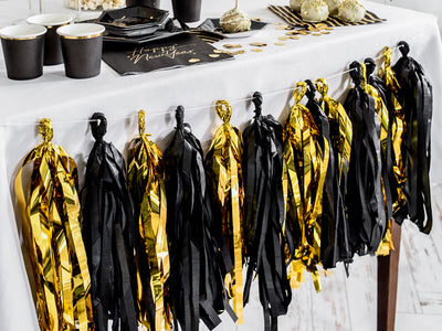 Black/Gold Decorative Garland, 12 tassels/2m
