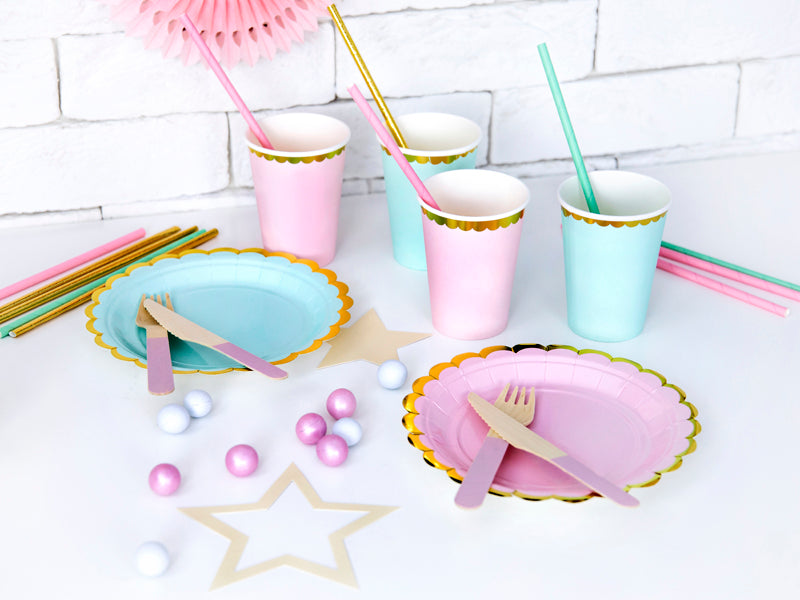 Set 18 Tacamuri lemn roz deschis 16 cm