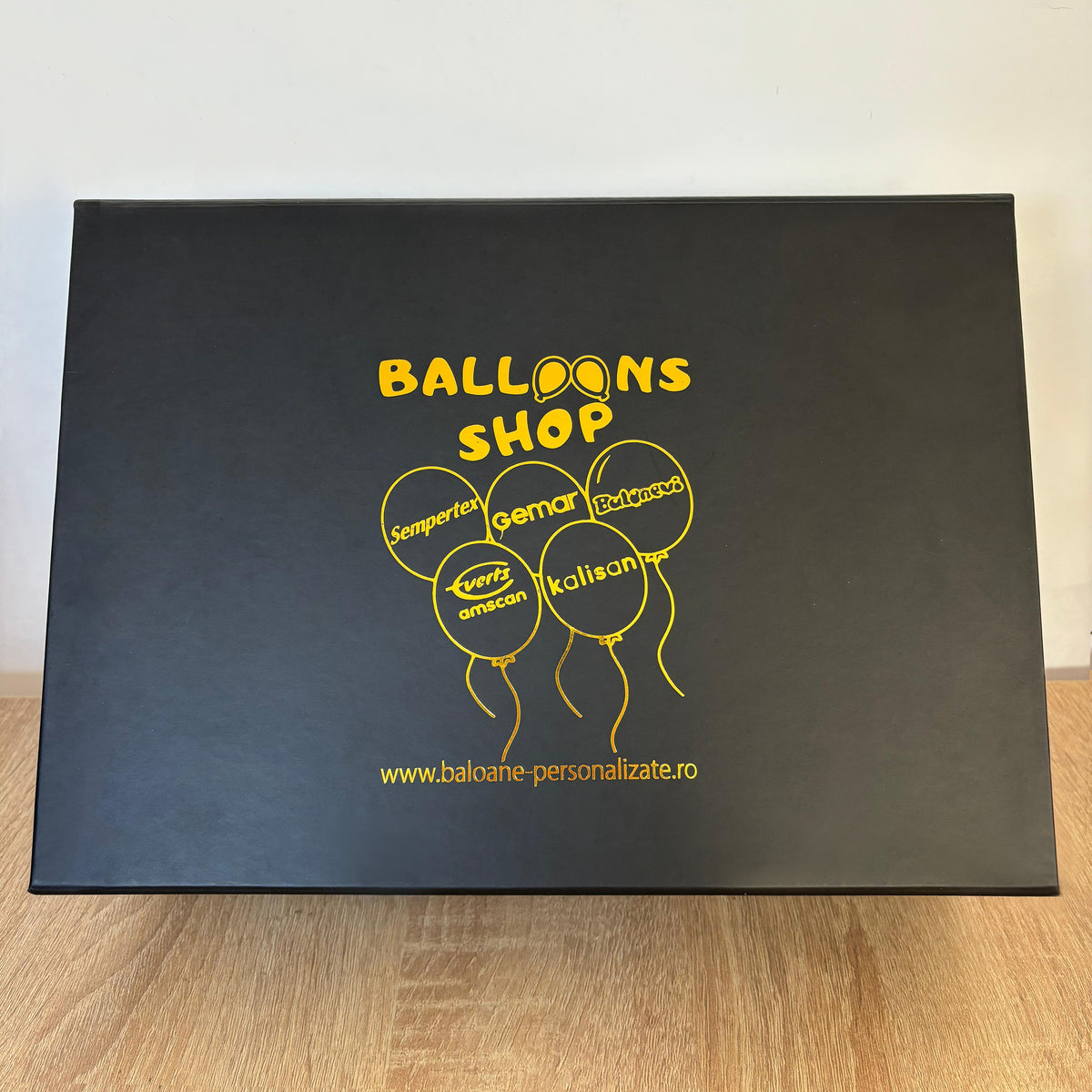 Catalog cu baloane latex din portofoliul Balloons Shop