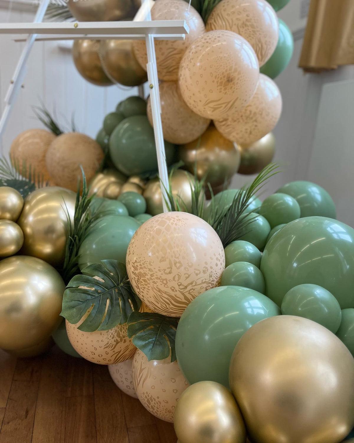 Jumbo latex balloon 60cm Safari Mutant - Blush Print - Gold