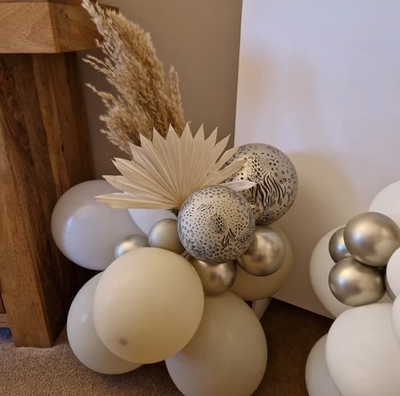 30cm Latex Balloons Safari Mutant - Mirror White Gold (Print: Black)