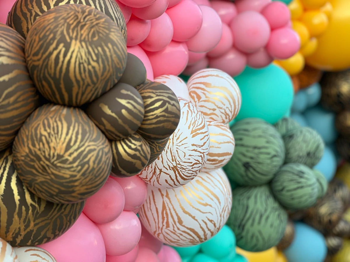 30cm Latex Balloons Safari Tiger N - White (Print - Gold)